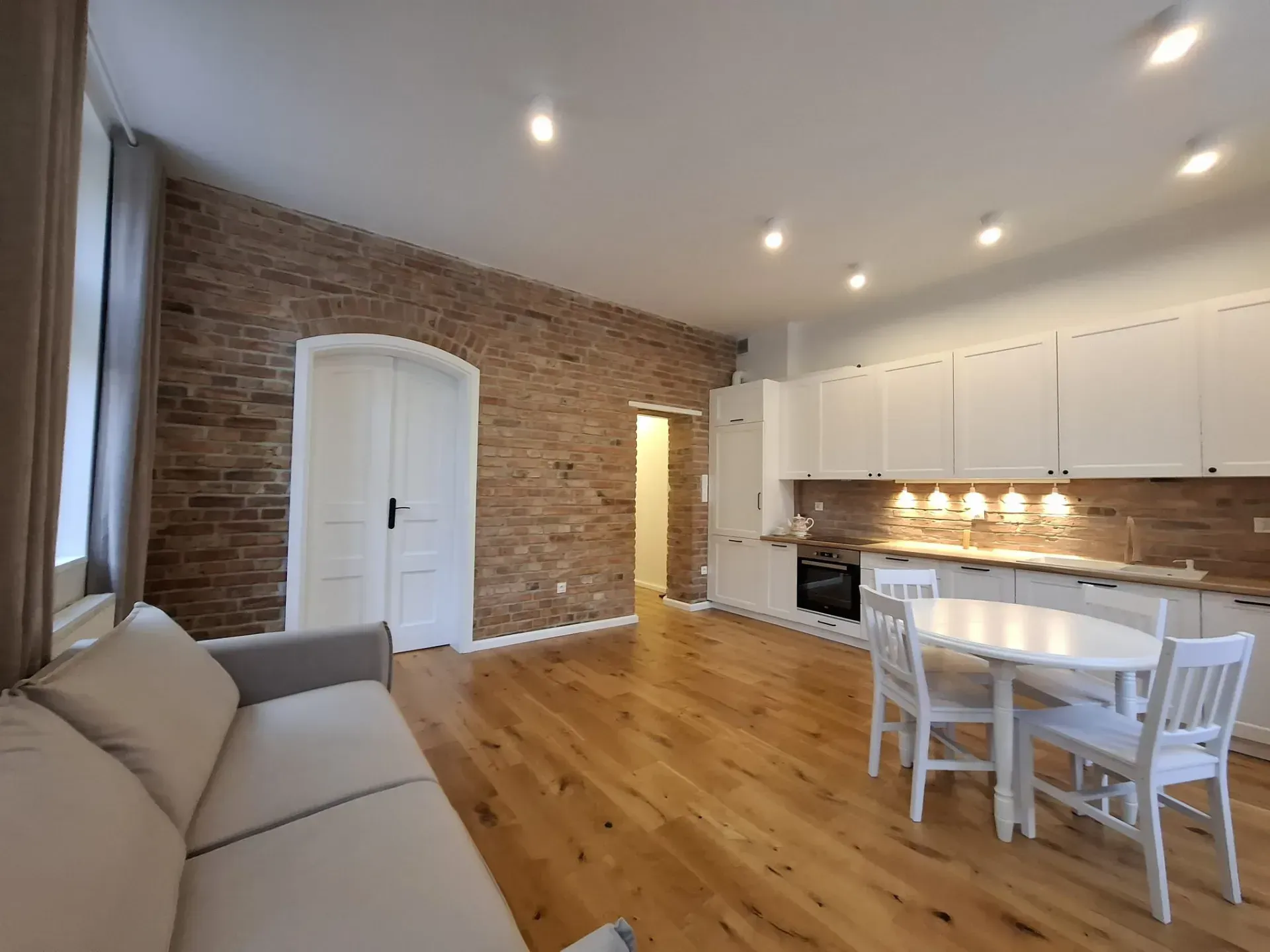 PHOTO-2025-11-19-13-08-54 6.jpg