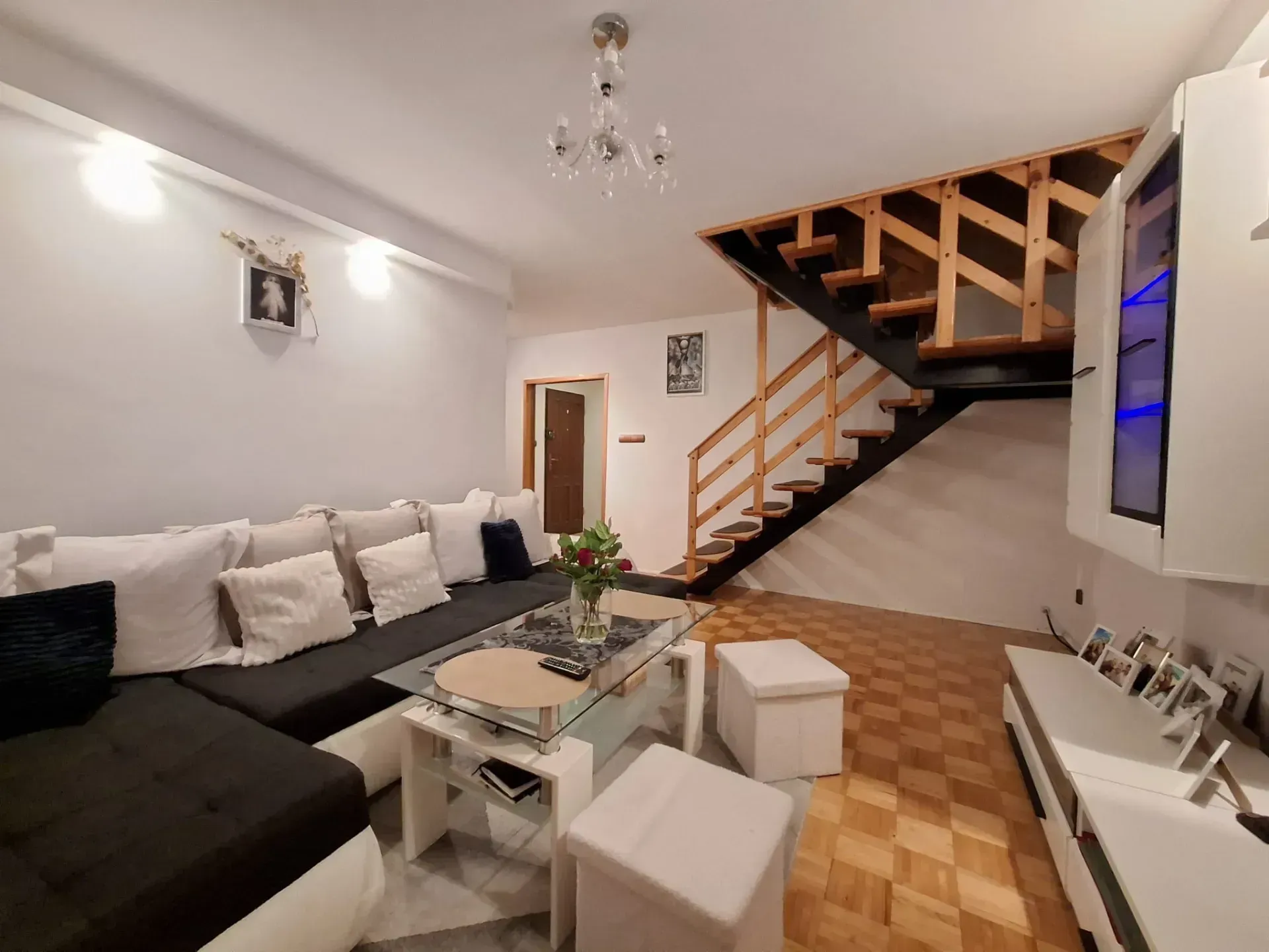 PHOTO-2026-03-02-18-44-34 2.jpg