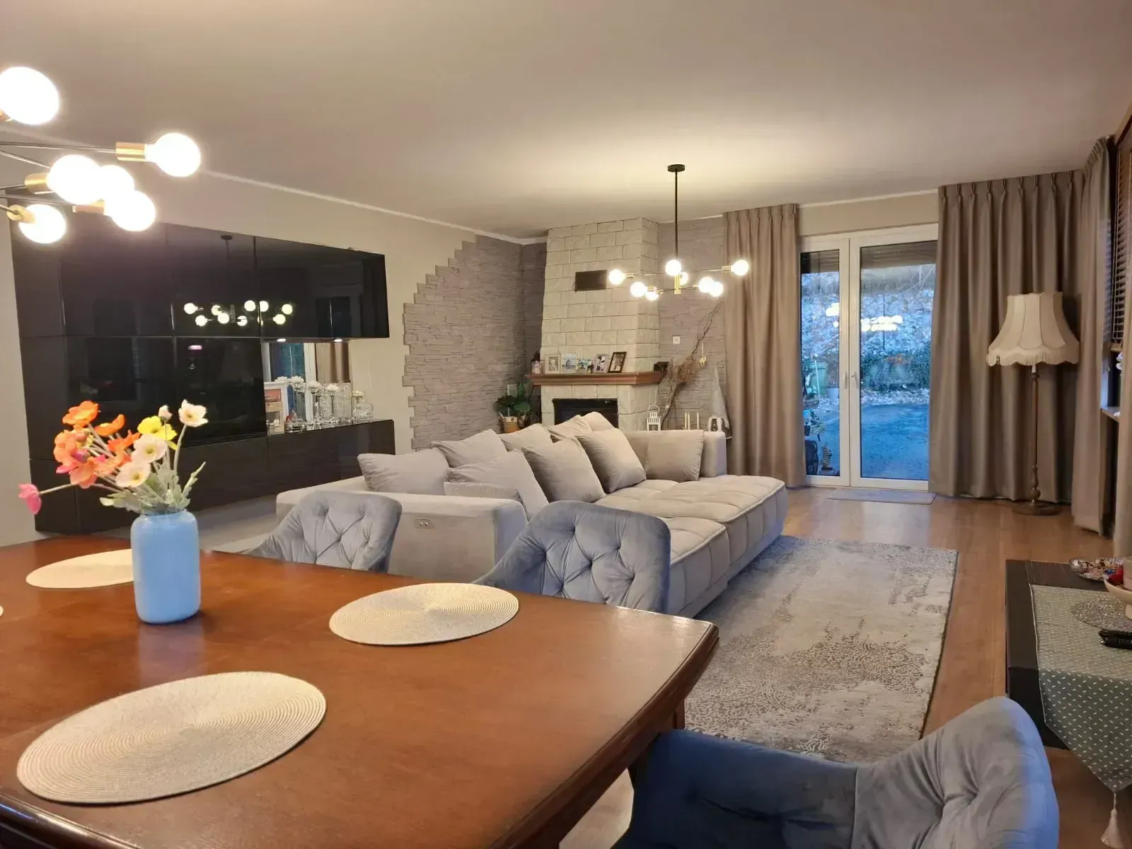 PHOTO-2026-03-09-18-32-25 2.jpg