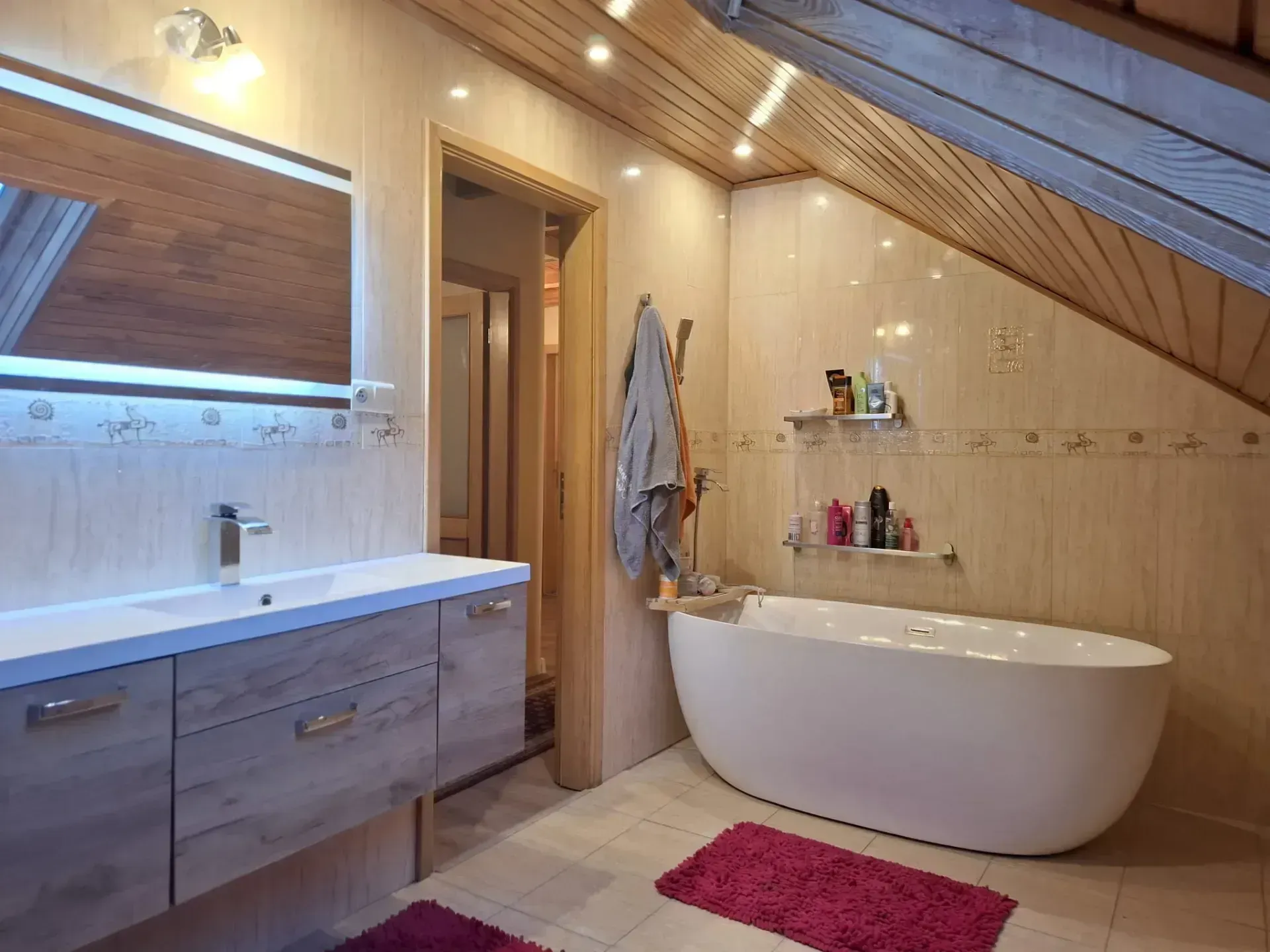 PHOTO-2026-03-09-18-32-25 2.jpg