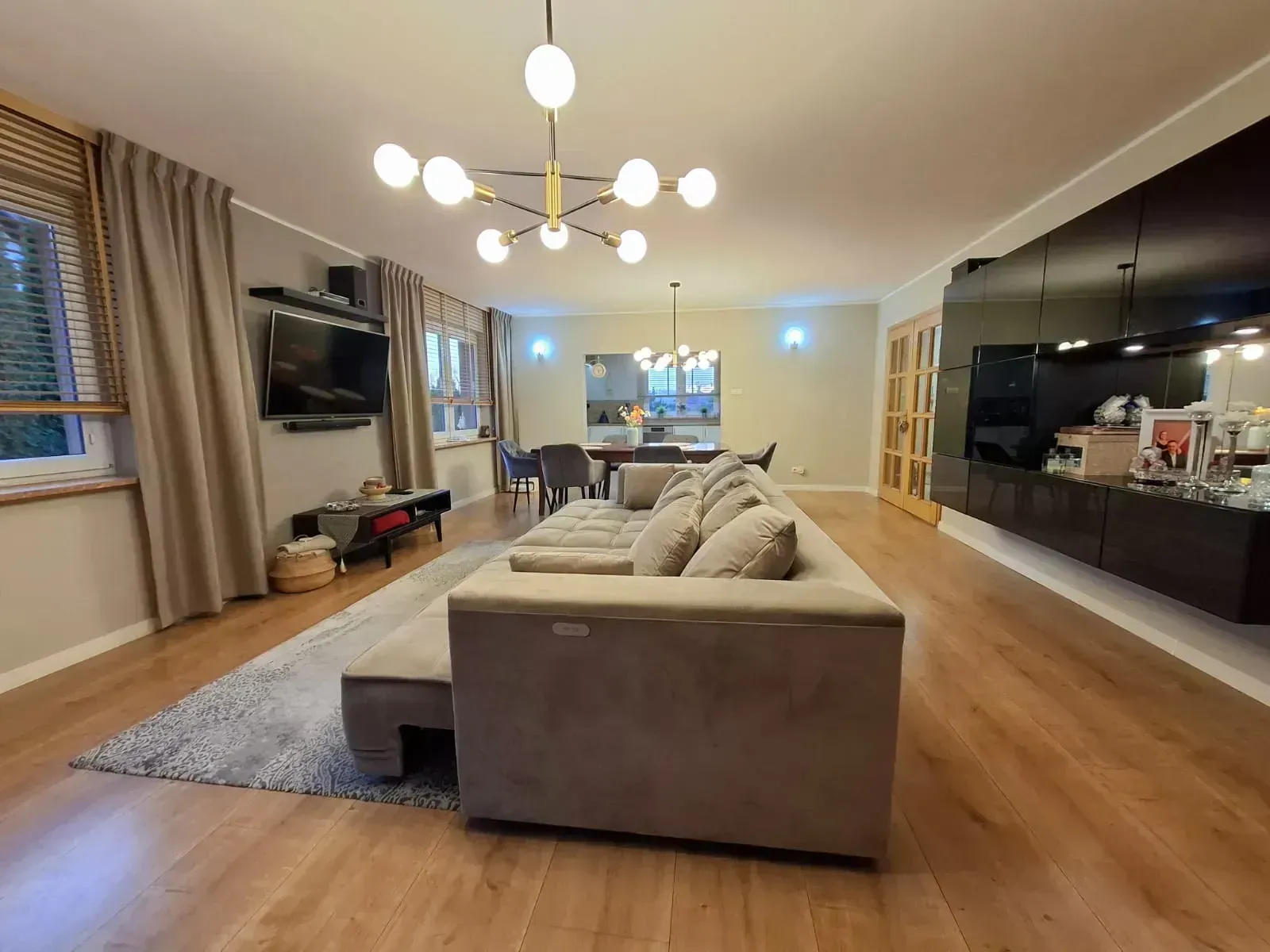 PHOTO-2026-03-09-18-32-25 2.jpg