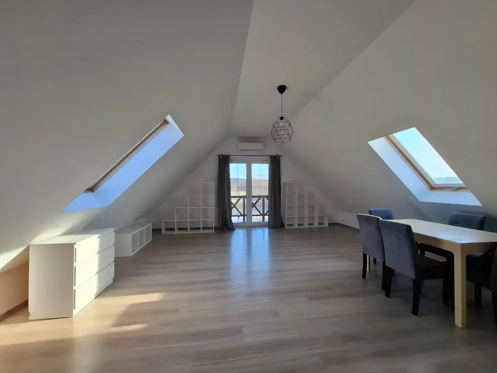 PHOTO-2026-03-14-20-12-22 3.jpg