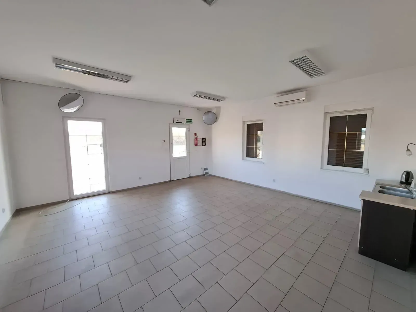 PHOTO-2026-03-14-20-12-22 3.jpg