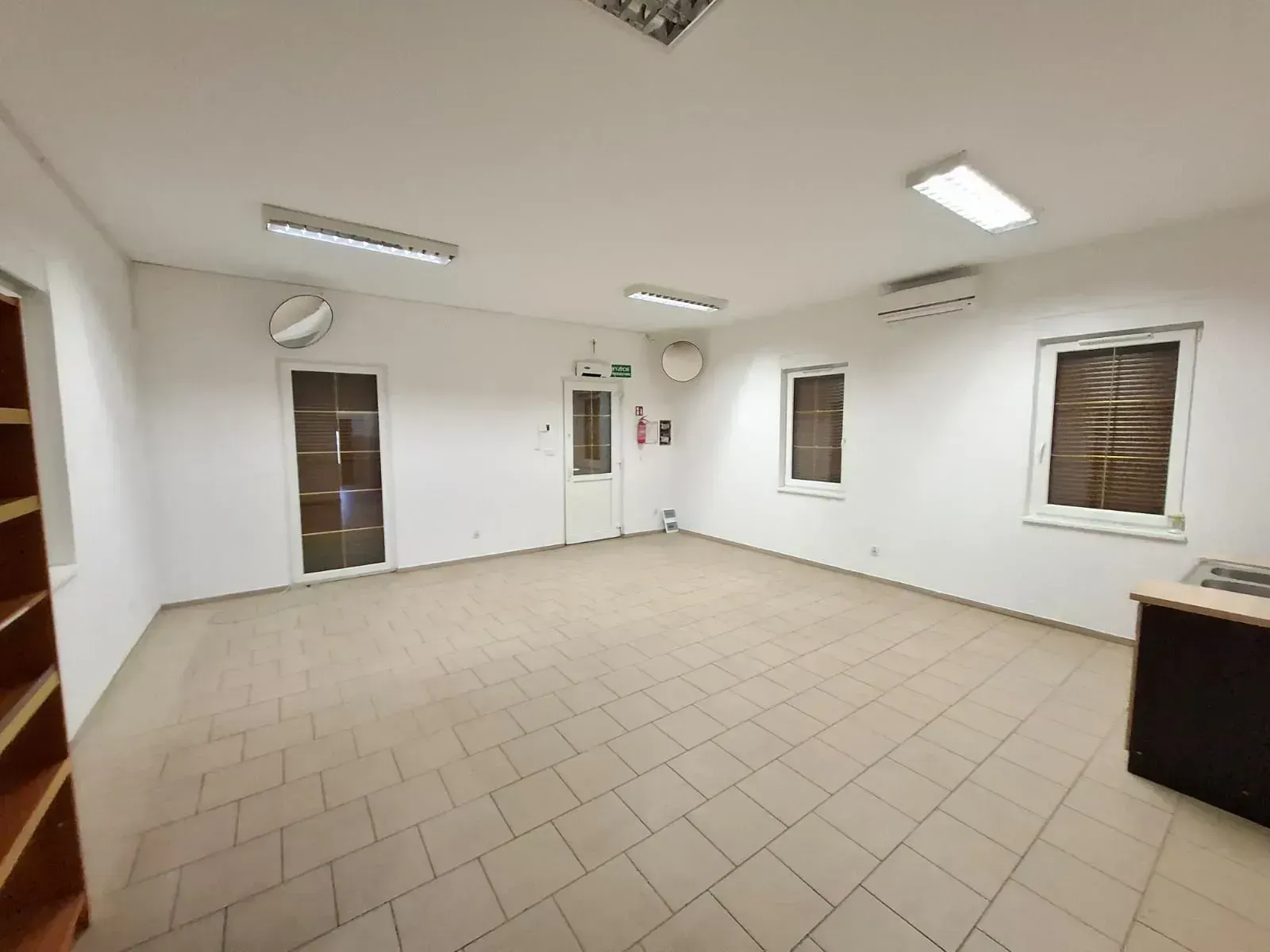 PHOTO-2026-03-14-20-12-22 3.jpg