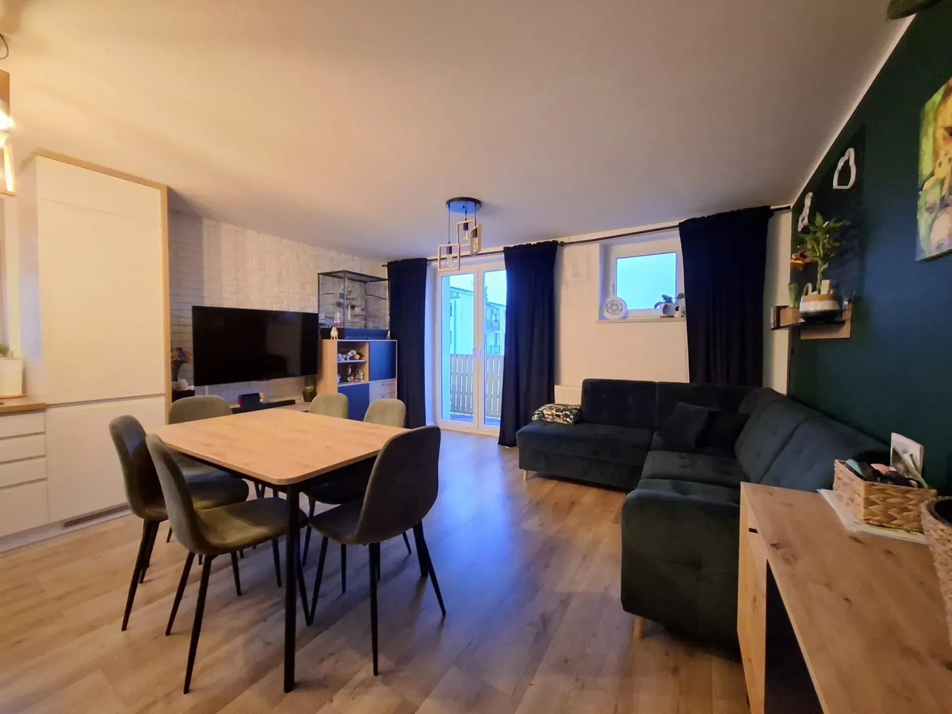 PHOTO-2026-03-23-19-46-49 3.jpg